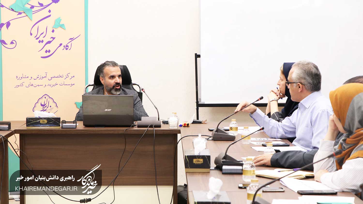 فقدان قانون مشخص؛ مشکل مهم مؤسسات خیریه در ارتباط با سایر کشورها