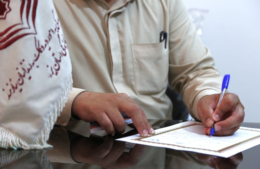 آزادی یک زندانی با کمک مالی یک آزاده یزدی