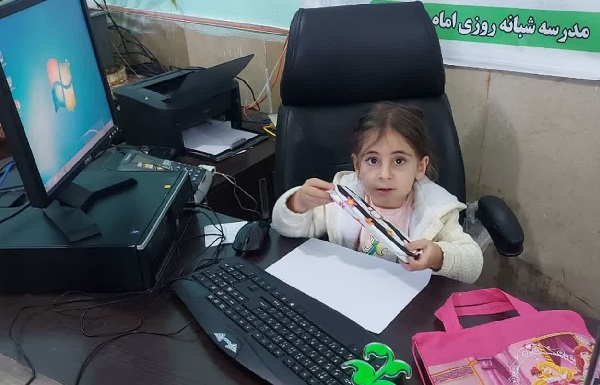 خانواده دختر خردسال دارابی، بانی احداث آزمایشگاه مدرسه شدند