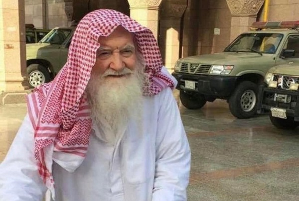 پیرمرد مهربان اهل مدینه درگذشت