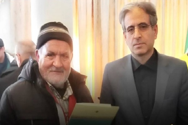 کودک کاری که «داوطلب اجتماعی برتر» شد