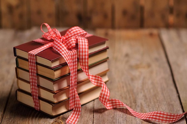 ۵۰ هزار جلد کتاب به کتابخانه‌های عمومی آذربایجان‌غربی اهدا شد