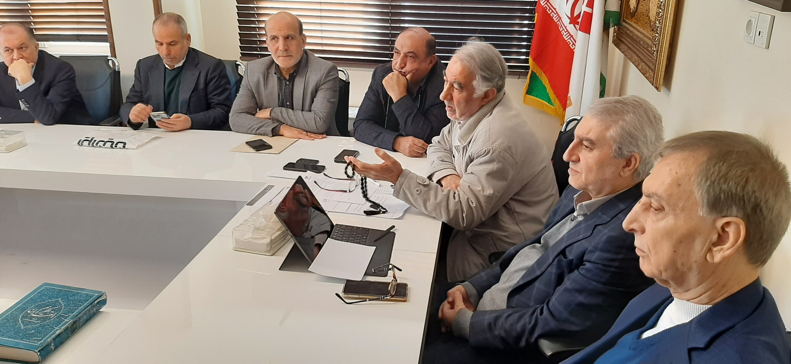 بوربور خبر داد: موافقت رئیس مجلس با ایجاد سازمان نظام خیر و احسان با ساختار غیردولتی و مردمی