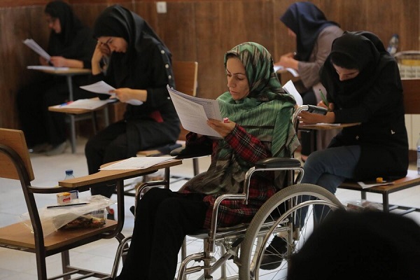 بیش از ۱۲ هزار معلول در اولین آزمون استخدامی شرکت کردند/ 4 هزار نفر جذب می‌شوند