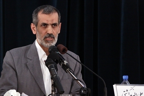 در سیرۀ نبوی (ص) مؤمن حقیقی بی‌توجه به مسلک نیازمند به او می‌بخشد