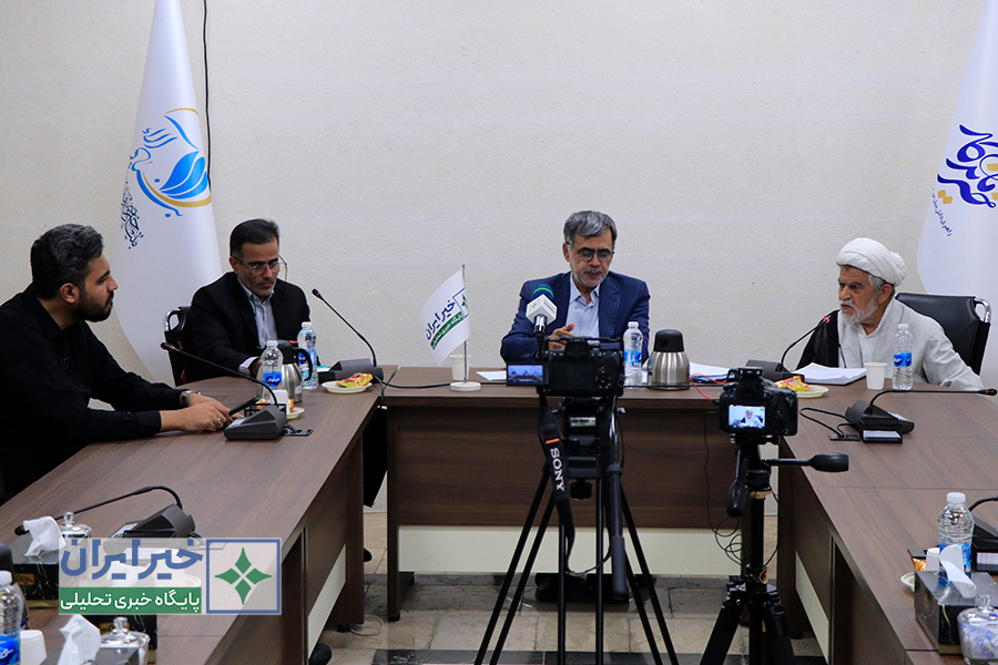 بررسی کارکردها و چالش‌های وقف در جامعۀ امروز ایران