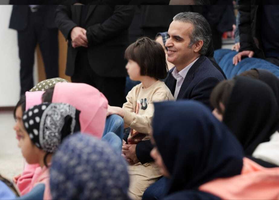 بازدید رئیس‌جمهور از مرکز شبه خانوادۀ «خانۀ دختران ایران» / پزشکیان: برای اشتغال و مسکن فرزندانِ در شُرُف استقلال دغدغه داریم