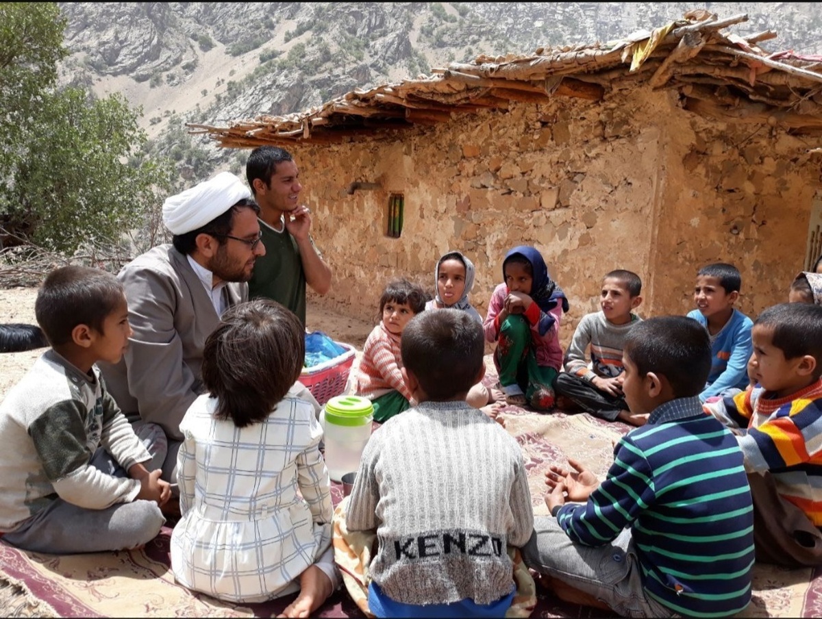 ترویج کتاب‌خوانی میان کودکان کهگیلویه‌وبویراحمد