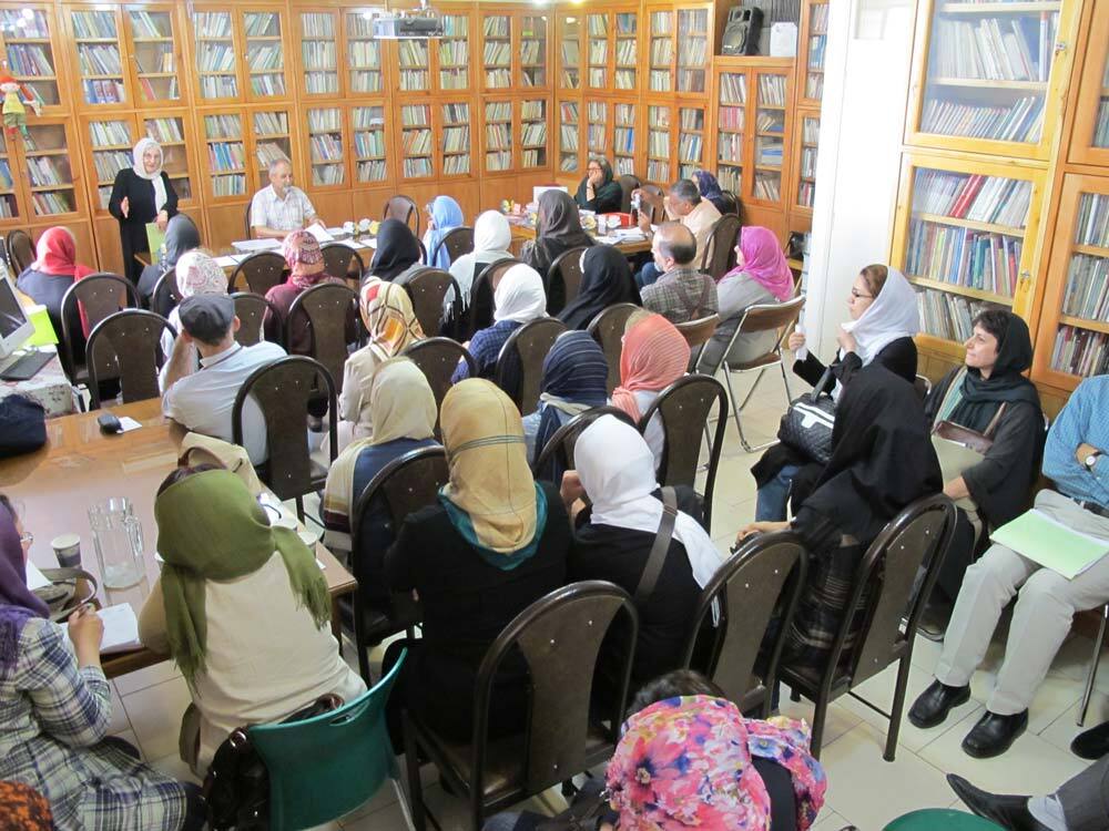 پروازی با بال‌های کاغذی در شورای کتاب کودک