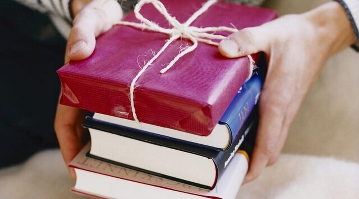 «روز جهانی اهدای کتاب»؛ روز هدیه‌دادن کتاب به کودکان