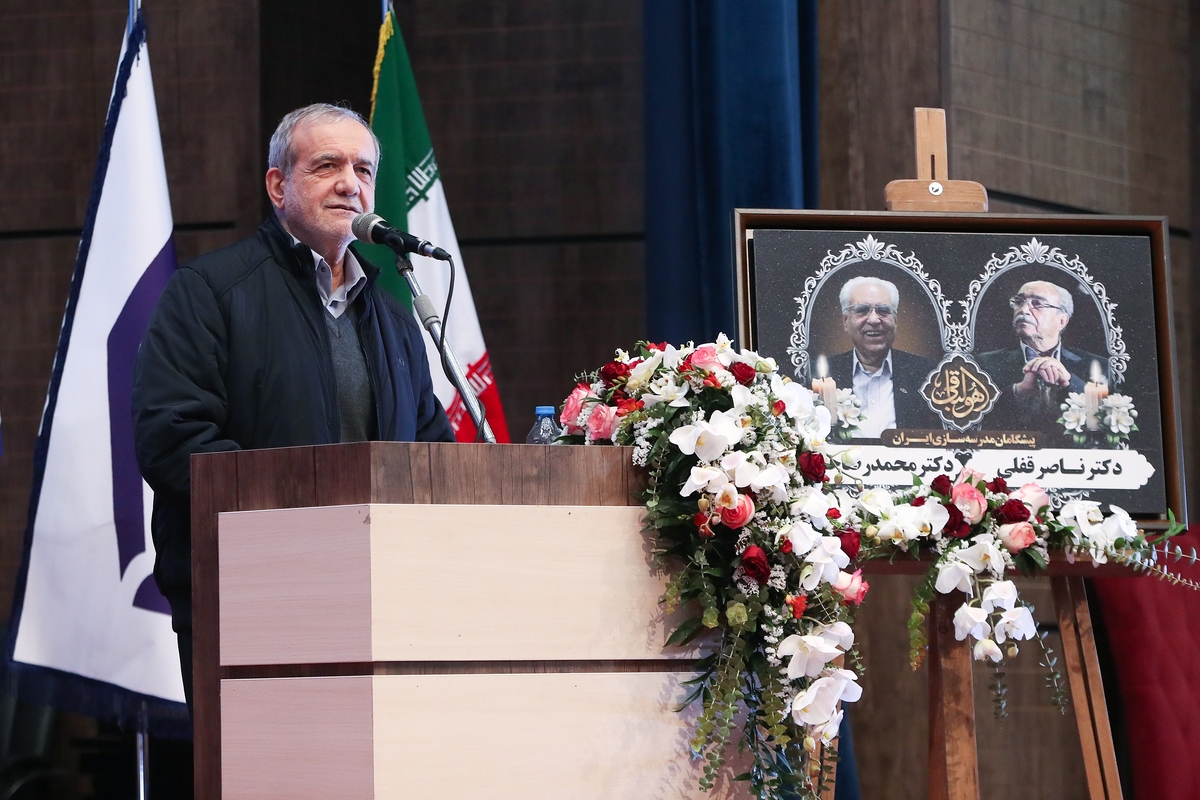 هدف ما از ساخت مدرسه صرفاً احداث ساختمان نیست / به دنبال آموزش کار تیمی و توان حل مسئله هم هستیم