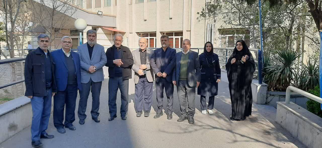 خیرین از کادر درمان در چهار بیمارستان تهران قدردانی کردند خیرین از کادر درمان در چهار بیمارستان تهران قدردانی کردند