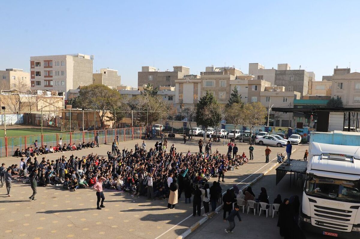 قصه‌گویی یک چوپان در قاب تماشاخانه سیار