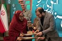 قصهٔ معلمی که با کتاب، خانهٔ امید ساخت