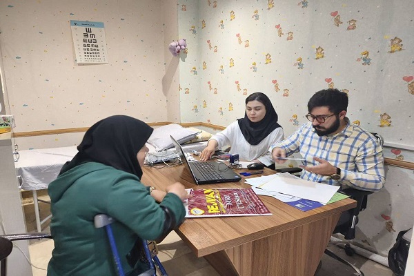 ارائه خدمات رایگان پزشکی به ۱۰۰۰ نفر در تسوج با همت خانوادۀ یک خیّر