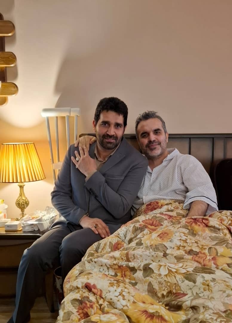 عیادت معاون وزیر آموزش‌‌وپرورش و مسئولان نوسازی مدارس از چهرۀ ماندگار مدرسه‌سازی