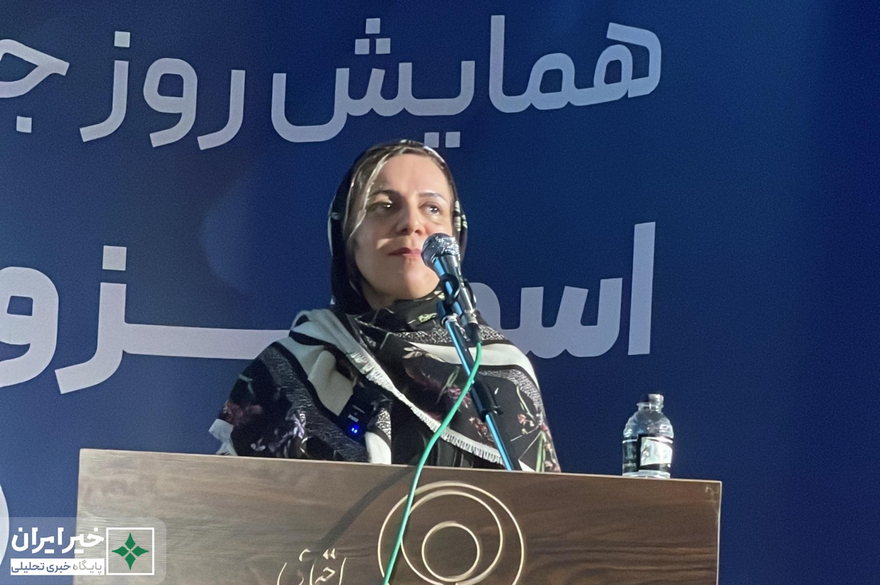 درمان مؤثرِ سلامت روان، نیازمند کار تیمی است / نشانه‌های «اسکیزوفرنیا» را بشناسیم و مداخلات درمانی را به موقع شروع کنیم