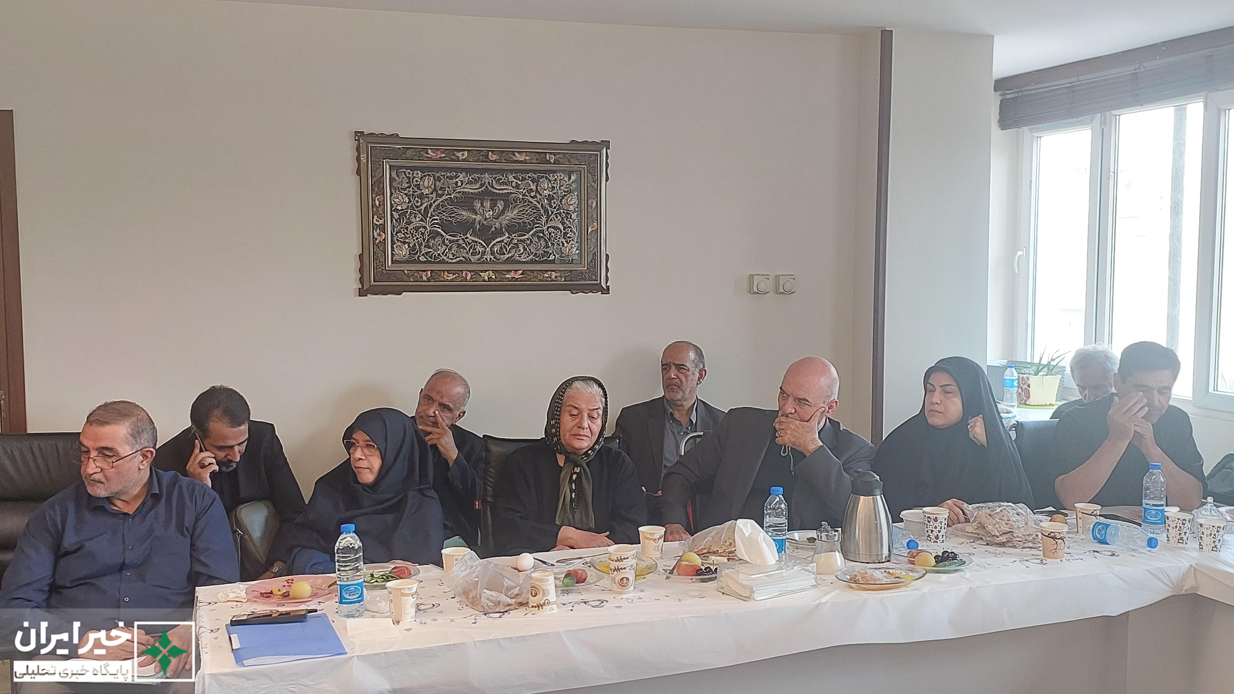 ریل‌گذاری مجمع خیرین کشور برای فعالیت‌های خیریه در دانشگاه‌های علوم انسانی / فاز جدید همکاری مجمع خیرین و وزارت رفاه برای تحقق «بانک زمان»