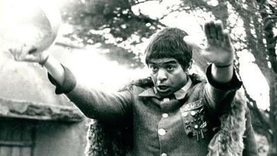 بازخوانی مفهوم نیکوکاری و ایثار در دو فیلم «سوته‌دلان» و «مادر» علی حاتمی//تکمیل