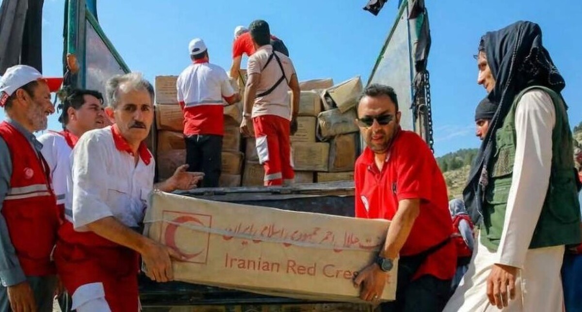 ارسال کمکهای بشردوستانه جمعیت هلال احمر ایران برای زلزلهزدگان افغانستان