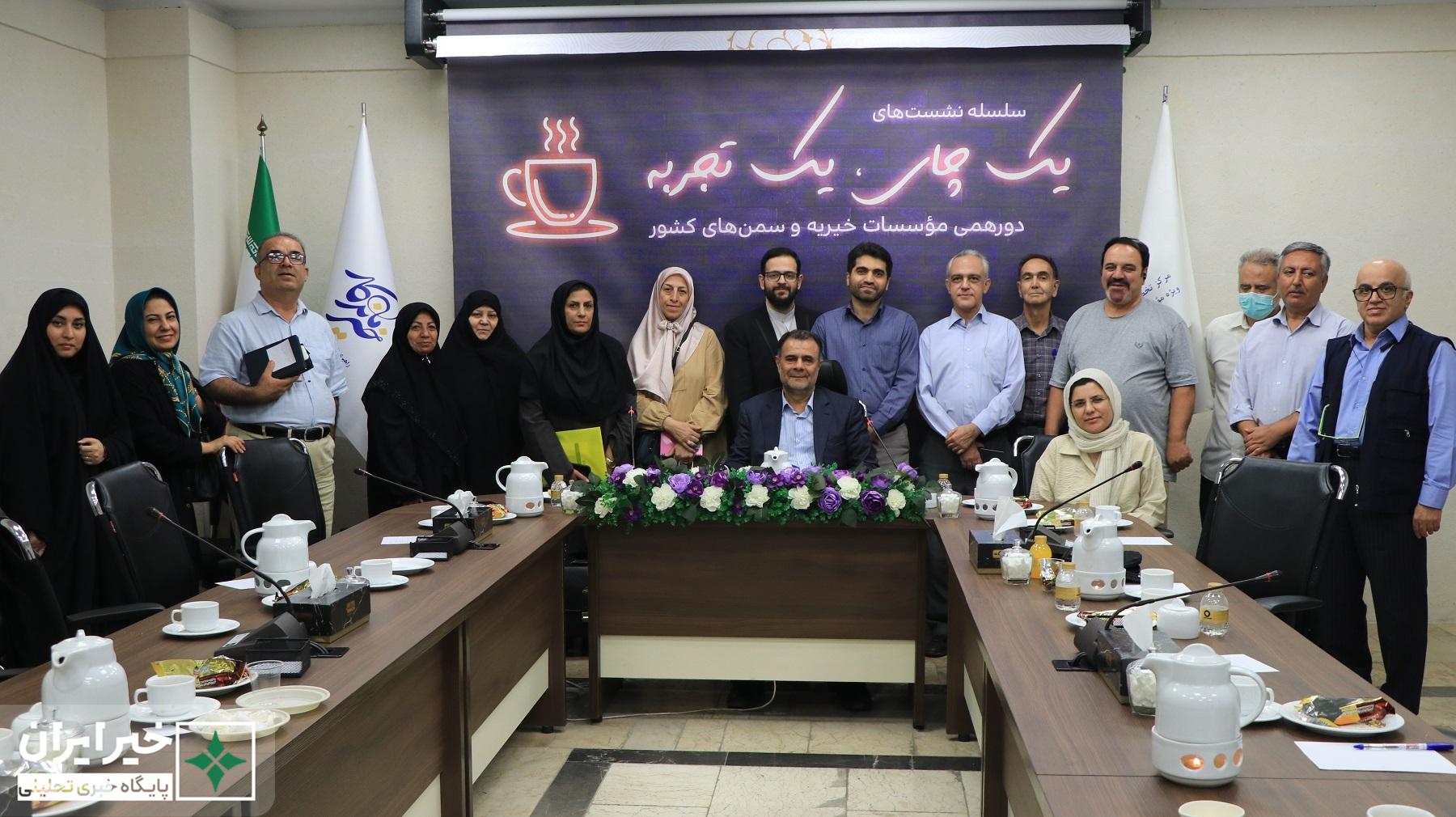 در «بنیاد تعاون زندانیان» ایده‌ها و حمایت‌های معنوی در خدمت توسعه اشتغال زندانیان به کار گرفته می‌شود / آماده انتشار