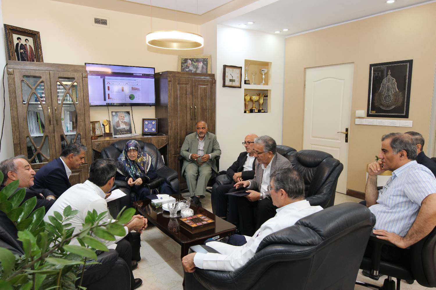 با مشارکت بانوی خیّر و دانشگاه علوم‌پزشکی تهران، ساختمان جدید بخش پزشکی هسته‌ای در بیمارستان شریعتی احداث می‌شود