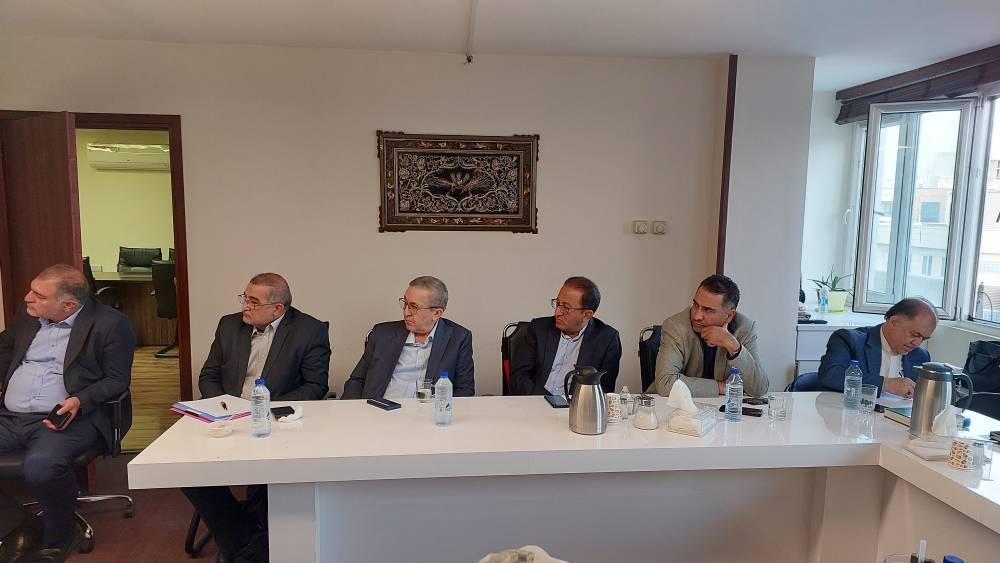 مجمع خیرین کشور و ستاد ملی جمعیت همکاری می‌کنند / با تسهیلگری مجمع خیرین، یک بیمارستان بزرگ نیمه‌کاره در تهران تکمیل می‌شود