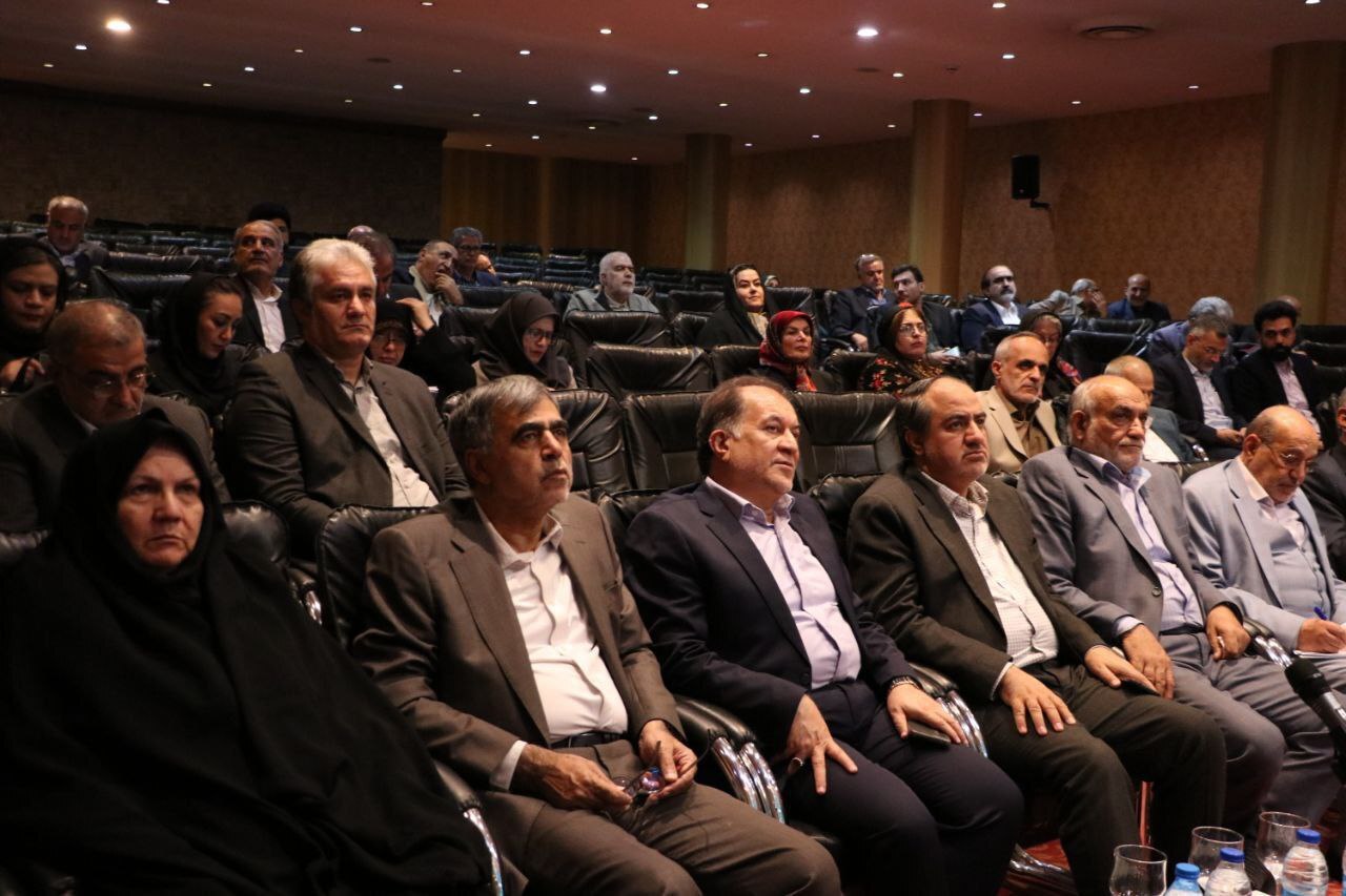 هفدهمین نشست فصلی مجمع خیرین کشور در مشهد مقدس برگزار شد