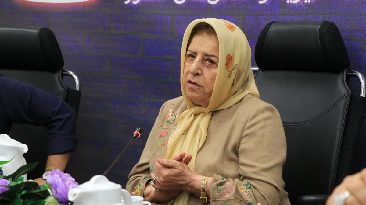 کودکان فاقد سرپرست در بنیاد خیریه زینب کبری (س) با رویکرد خانواده‌محور تربیت می‌شوند