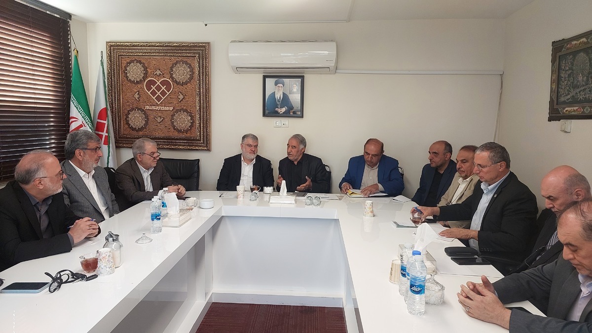 استاندار تهران در جلسه مجمع خیرین کشور: مشکلات تهران با کمک خیرین امکان‌پذیر است 