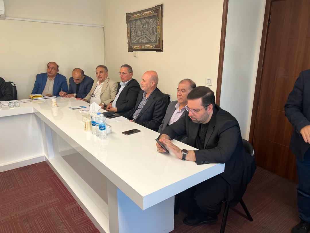 استاندار تهران در جلسه مجمع خیرین کشور: مشکلات تهران با کمک خیرین امکان‌پذیر است 