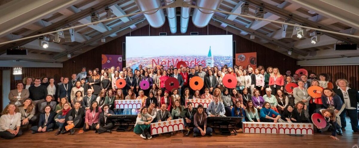 اجلاس ونیز با حضور ۸۰ سازمان مردم‌نهاد، برای حمایت از خانواده‌های پناه‌جویان در ایتالیا، برگزار شد