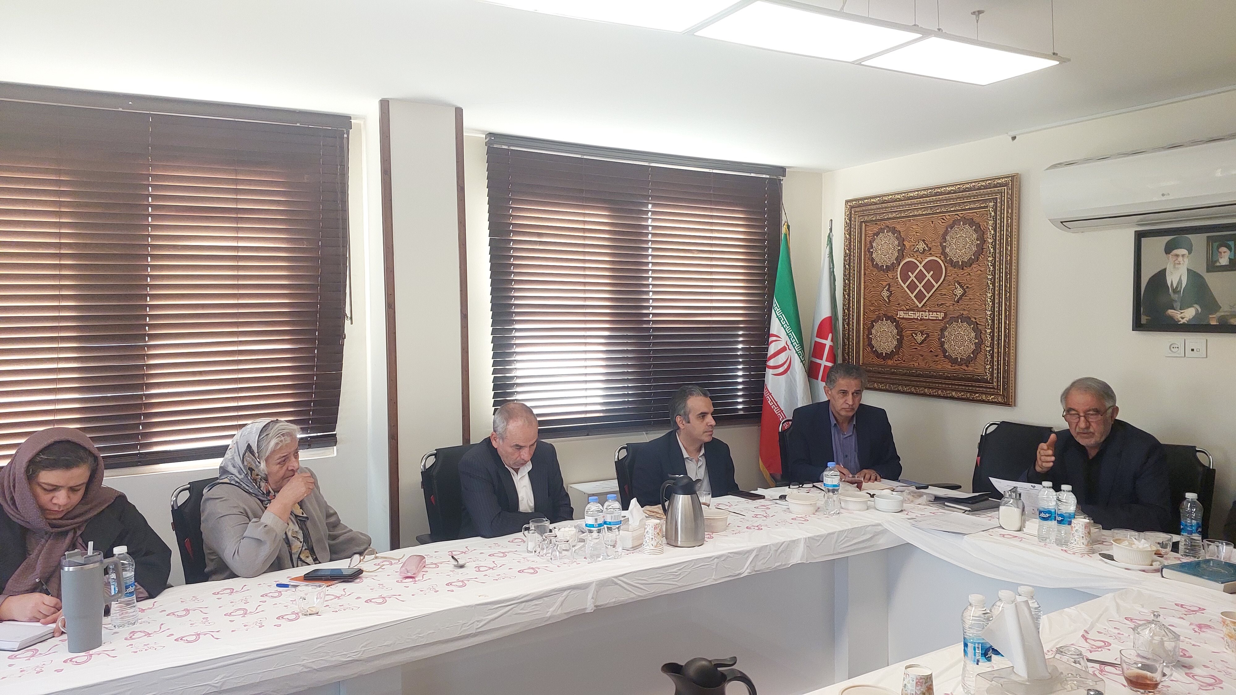 سه مجموعۀ علمی و پزشکی به عضویت مجمع خیرین کشور درآمدند / کمیتههای پیگیری برای طرحهای بزرگ تشکیل شد سه مجموعۀ علمی و پزشکی به عضویت مجمع خیرین کشور درآمدند / کمیتههای پیگیری برای طرحهای بزرگ تشکیل شد