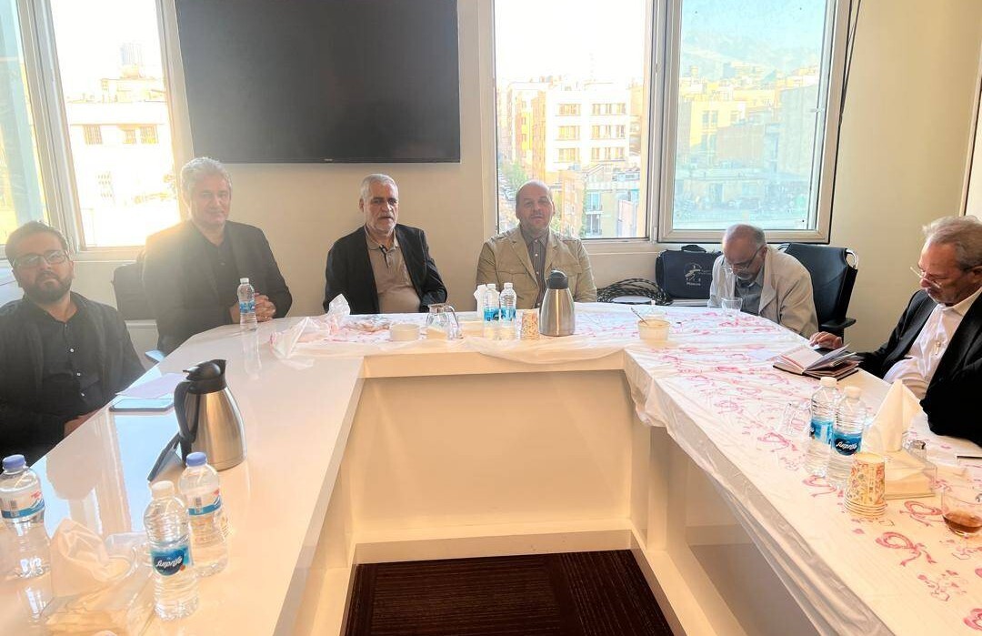 سه مجموعۀ علمی و پزشکی به عضویت مجمع خیرین کشور درآمدند / کمیتههای پیگیری برای طرحهای بزرگ تشکیل شد سه مجموعۀ علمی و پزشکی به عضویت مجمع خیرین کشور درآمدند / کمیتههای پیگیری برای طرحهای بزرگ تشکیل شد