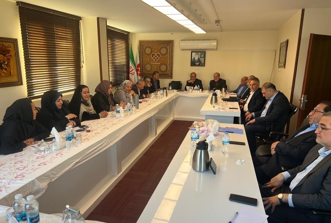 سه مجموعۀ علمی و پزشکی به عضویت مجمع خیرین کشور درآمدند / کمیتههای پیگیری برای طرحهای بزرگ تشکیل شد سه مجموعۀ علمی و پزشکی به عضویت مجمع خیرین کشور درآمدند / کمیتههای پیگیری برای طرحهای بزرگ تشکیل شد