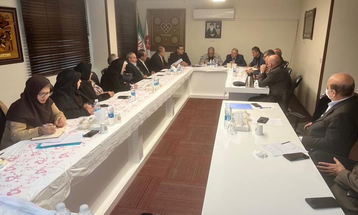 سیصد و هشتاد و سومین جلسه هیئت‌مدیره مجمع خیرین کشور برگزار شد؛ از پیشنهاداتی برای «دارو» تا تسهیل ساخت «همراه‌سرا»