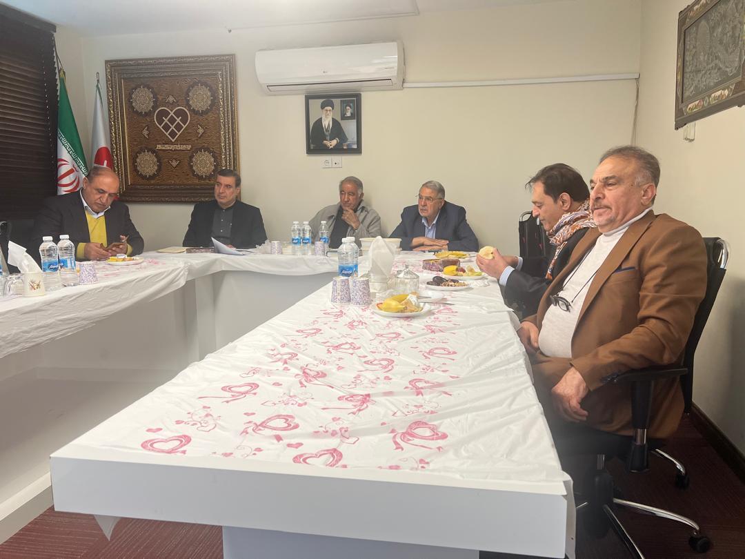 سیصد و هشتاد و سومین جلسه هیئتمدیره مجمع خیرین کشور برگزار شد؛ از پیشنهاداتی برای «دارو» تا تسهیل ساخت «همراهسرا» سیصد و هشتاد و سومین جلسه هیئتمدیره مجمع خیرین کشور برگزار شد؛ از پیشنهاداتی برای «دارو» تا تسهیل ساخت «همراهسرا»