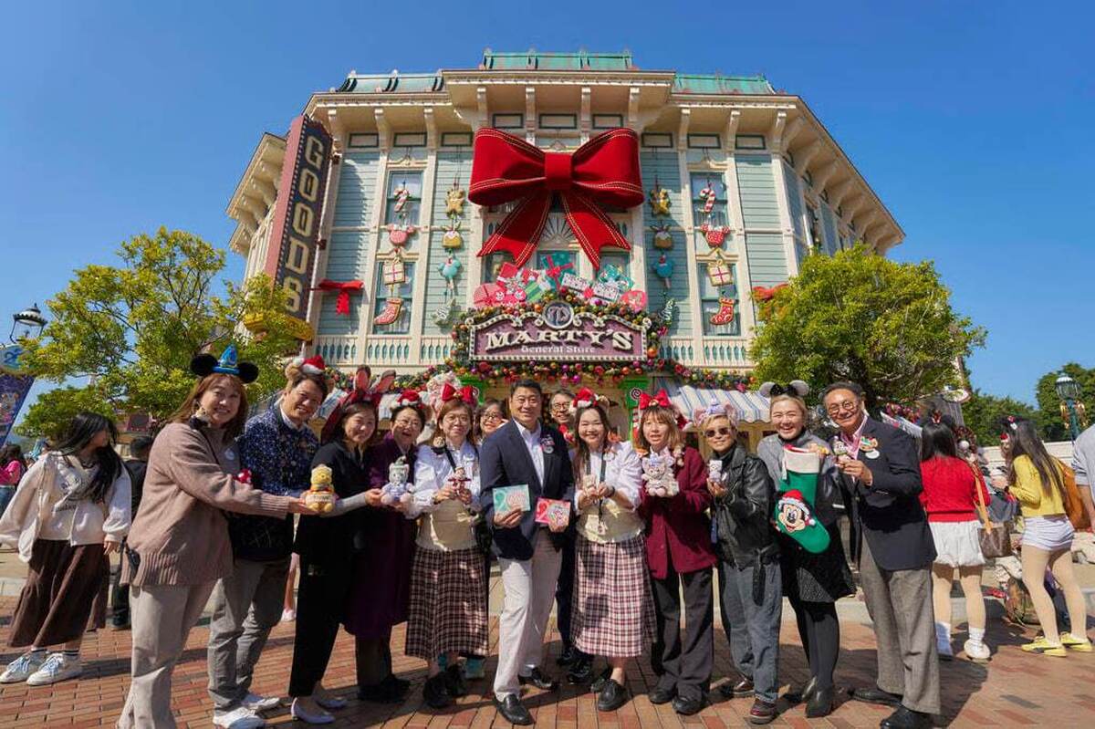 پویش خیریه «بابا نوئل» در دیزنی‌لند هنگ‌کنگ