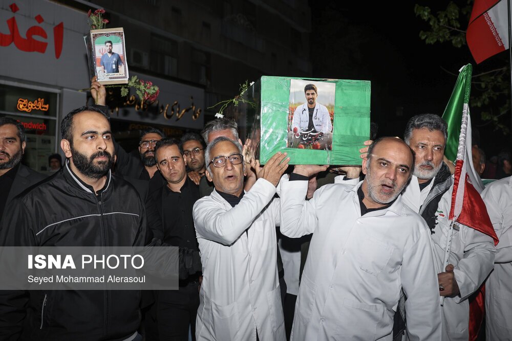 به مناسبت روز جهانی پرستار: ایثار، خدمت، و مقاومت؛ پرستاران ایران از دیروز تا امروز به مناسبت روز جهانی پرستار: ایثار، خدمت، و مقاومت؛ پرستاران ایران از دیروز تا امروز