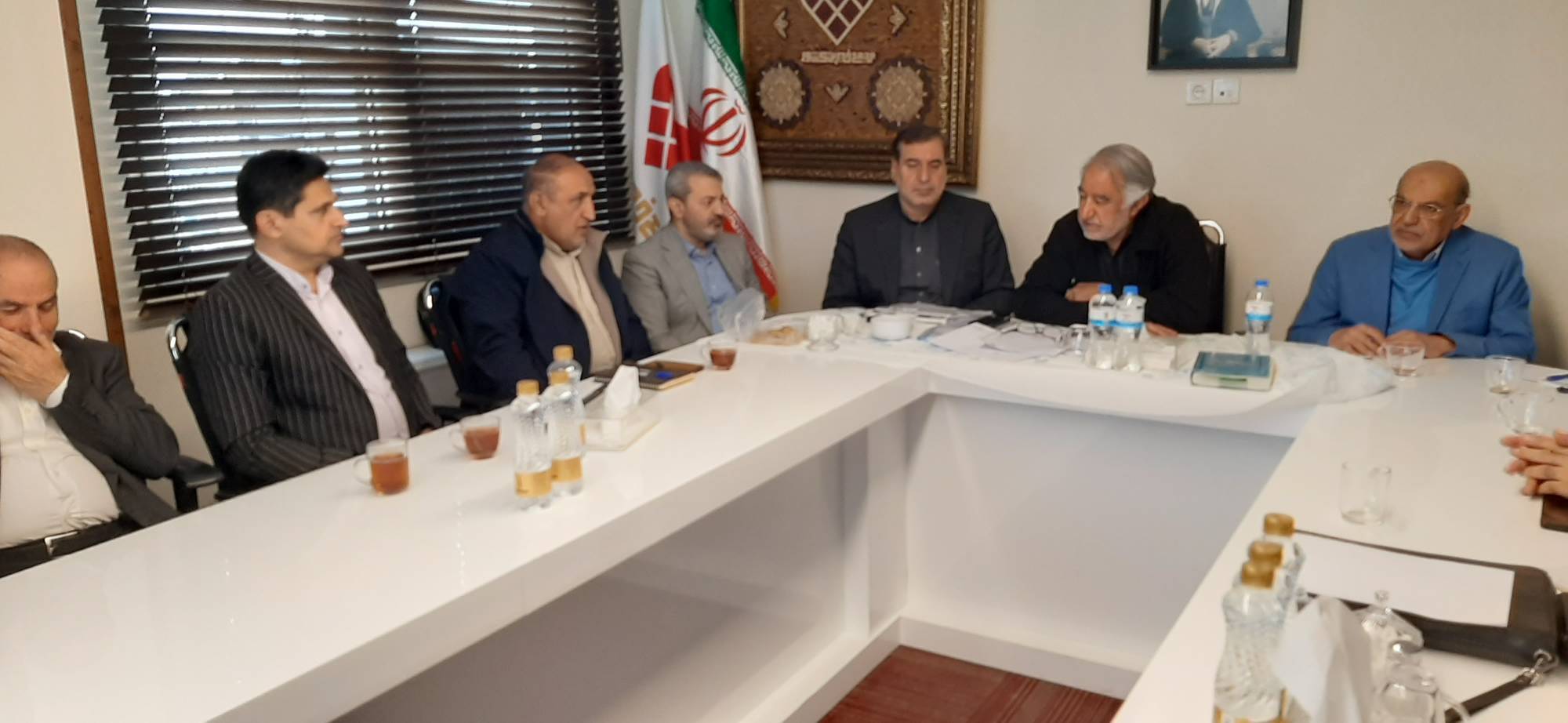 بررسی راهکارهای تسریع بازسازی مناطق آسیبدیده از جنگ در نشست هیئتمدیره مجمع خیرین کشور بررسی راهکارهای تسریع بازسازی مناطق آسیبدیده از جنگ در نشست هیئتمدیره مجمع خیرین کشور