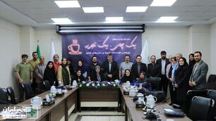 نودوششمین نشست از سلسله‌نشست‌های «یک چای، یک تجربه»، با حضور فرهاد خاکپور؛ مدیرعامل «انجمن خیرین مسکن‌سازان کشور»