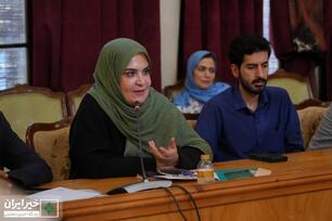 نشست بررسی نقش نیکوکاری در حل مسائل کشور