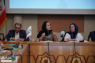 نشست بررسی نقش نیکوکاری در حل مسائل کشور