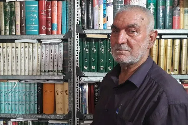 مروج پیشکسوت کتابخوانی در ایلام بیش از 3 هزار جلد کتاب اهدا کرد