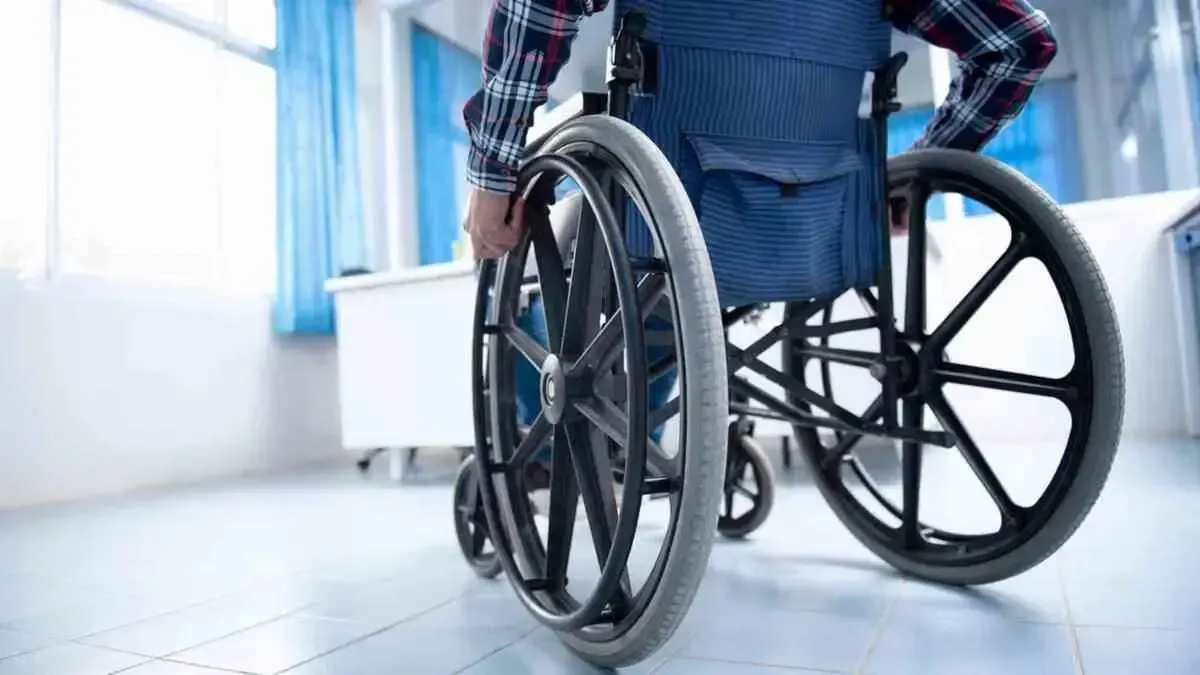 فعال حوزه افراد دارای معلولیت: در دانشگاه‌ها «دفتر امور دانشجویان دارای معلولیت» ایجاد شود