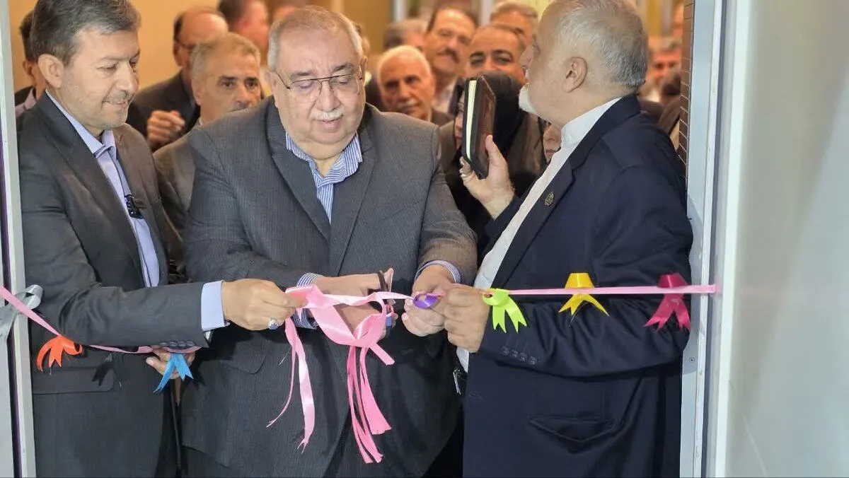 بهره‌برداری از خط سوم شتاب‌دهنده بنیاد هرندی؛ ظرفیت درمان روزانه ۱۰۰ بیمار مبتلا به سرطان در اصفهان فراهم شد