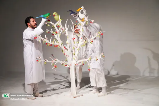 «درخت گیلاس» در تالار هنر چشم‌به‌راه کودکان است