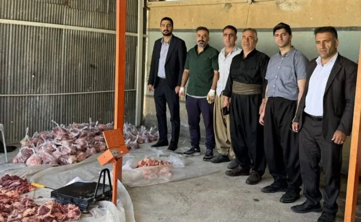 خیرین پیرانشهر ۲ راس گاو به نیازمندان اختصاص دادند