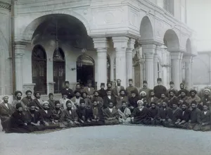 نقش کمک‌های داوطلبانۀ مردم در پیروزی و تداوم جنبش مشروطه