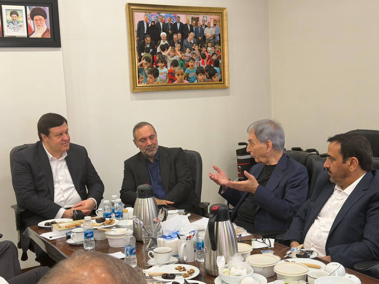 پیشنهاد تشکیل «مثلث همکاری سه‌جانبه» میان دولت، نهادهای خیریه و شبکه بانکی
